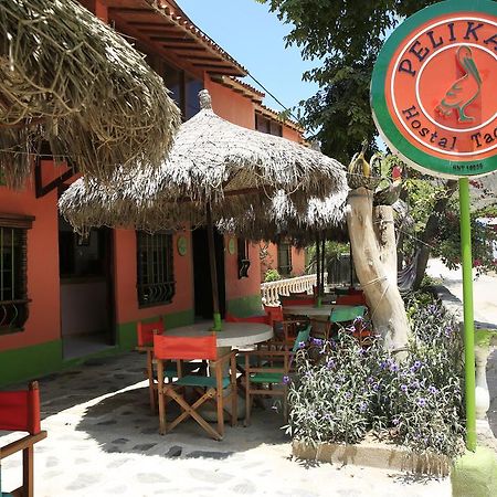 Hostal Pelikan Taganga Ngoại thất bức ảnh