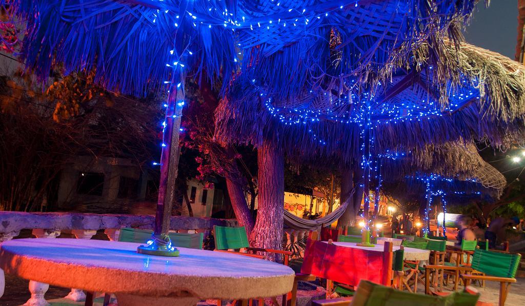 Hostal Pelikan Taganga Ngoại thất bức ảnh