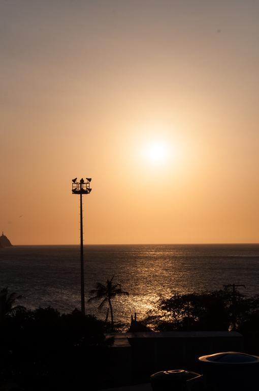 Hostal Pelikan Taganga Ngoại thất bức ảnh